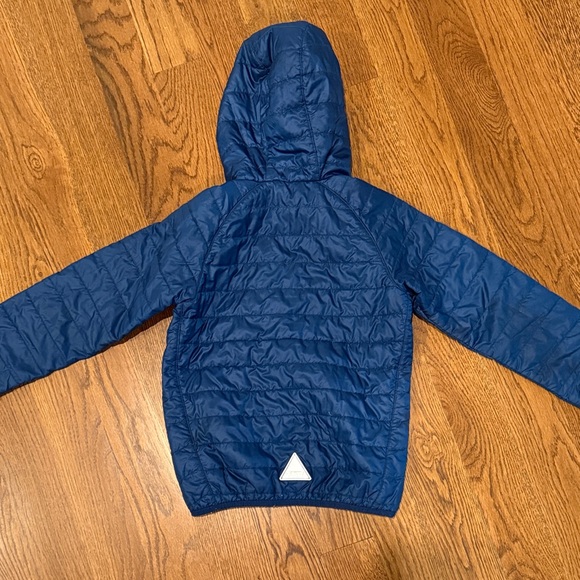 L.L. Bean Kids Blue and Green Puffer Jacket - Picture 3 of 4